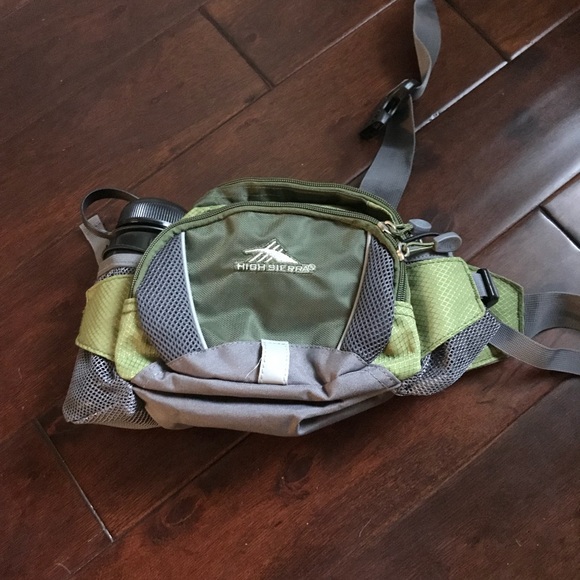 high sierra fanny pack